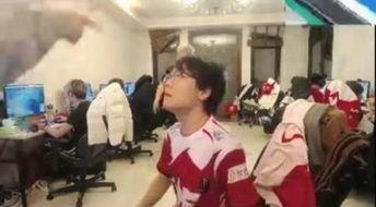 吵架吃瓜事件视频